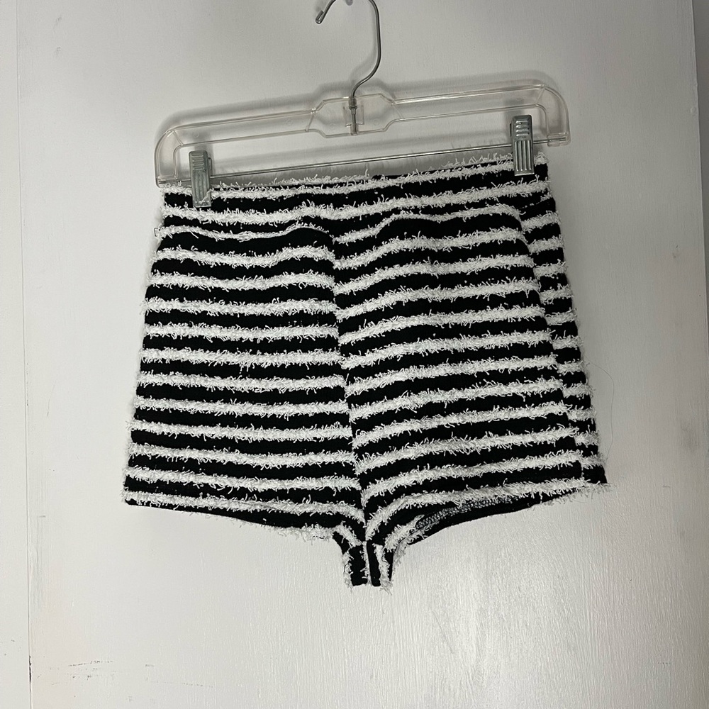 Striped two piece set - Picture 3 of 3